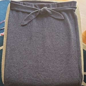 Elegant Gray Women's Skirt